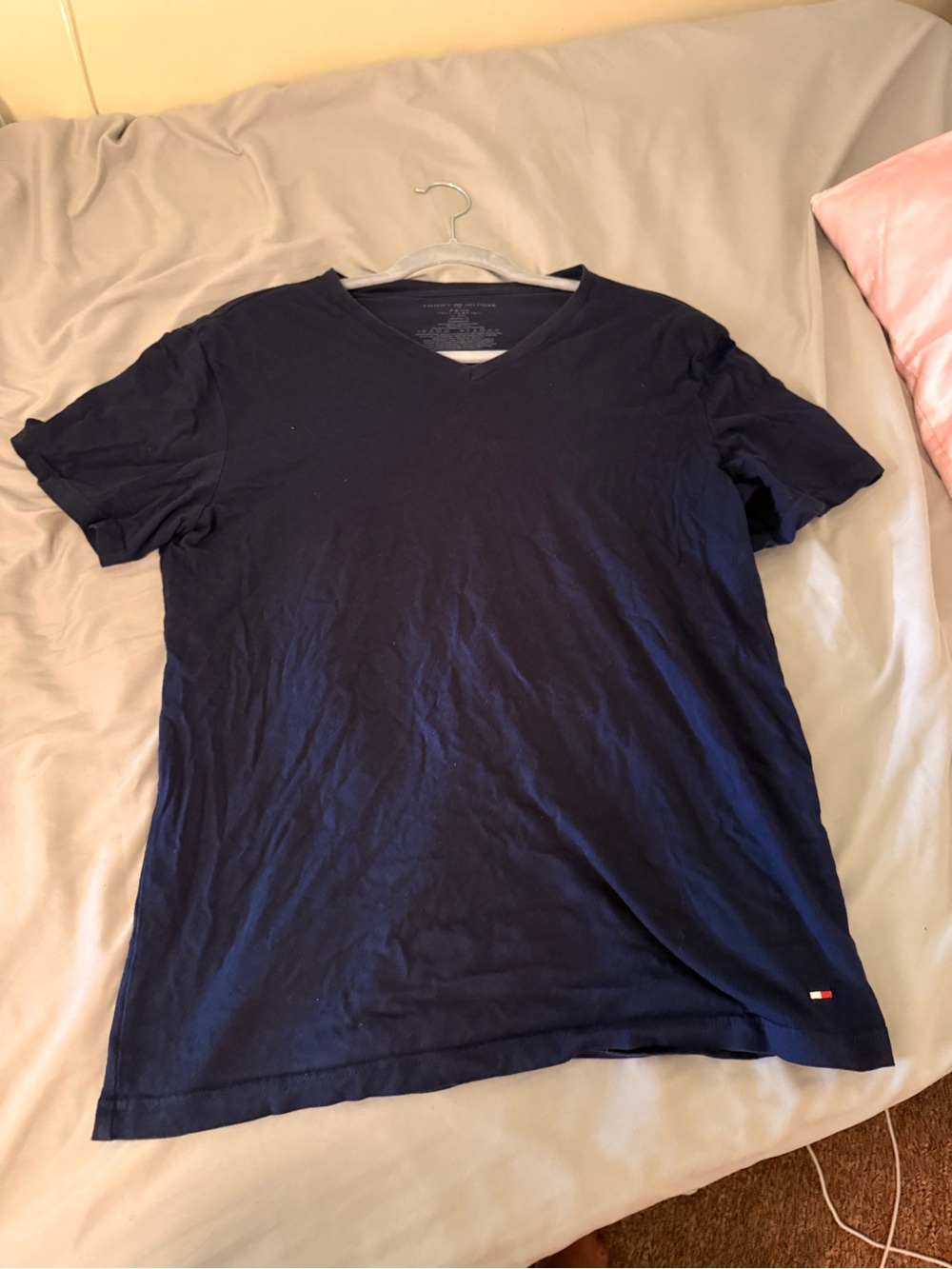 Tommy Hilfiger Navy T-Shirt